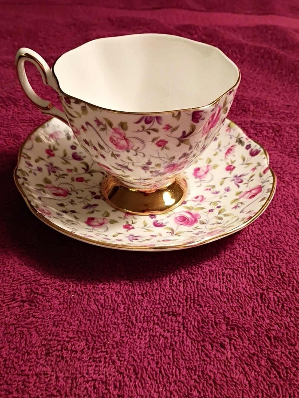 Vintage Salisbury Bone Chinea Cup & Saucer w/ Pink Chintz Pattern 1946-1961